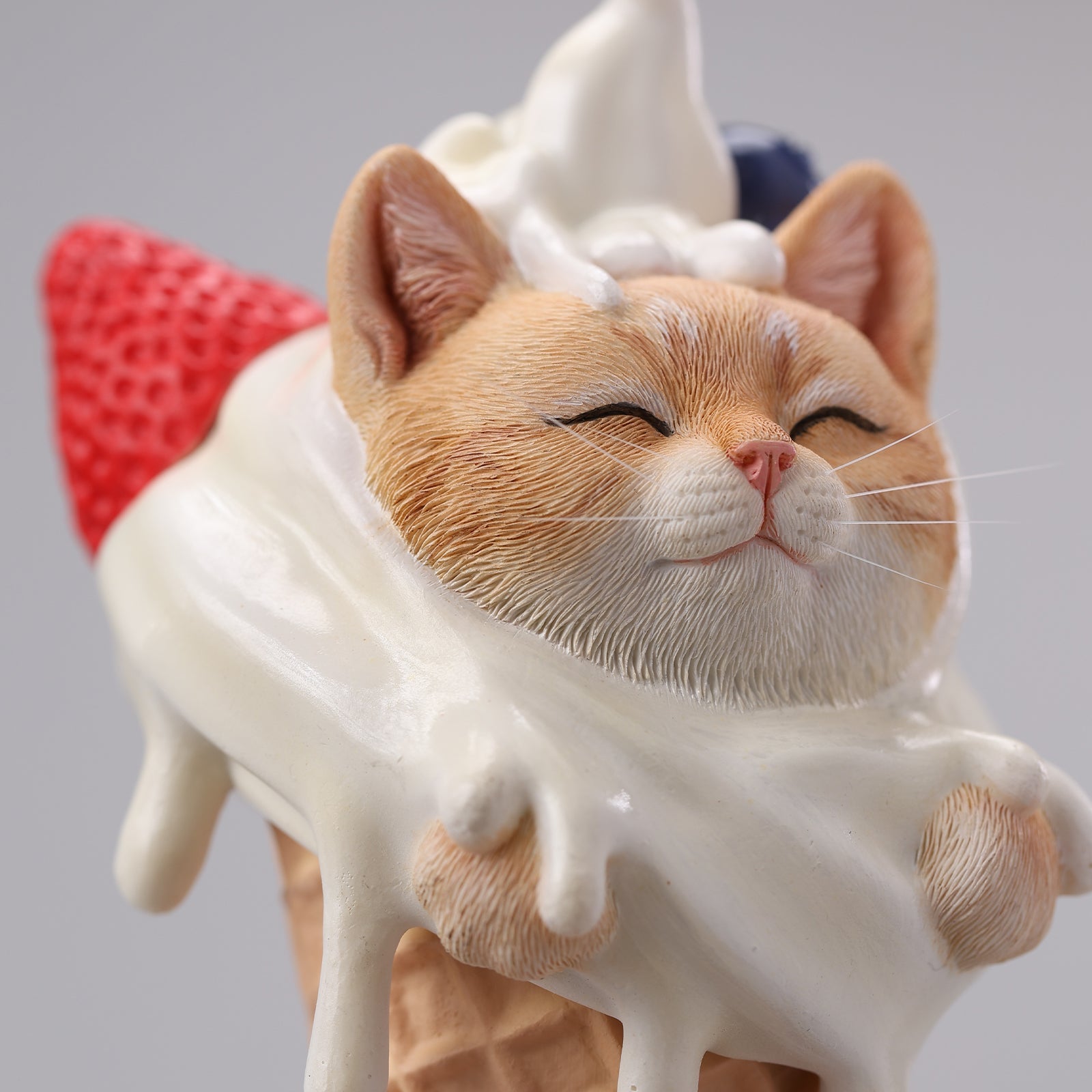 にゃんご 不二家の招き猫ペコちゃんがにゃんこデザインのNY@BRICKに登場