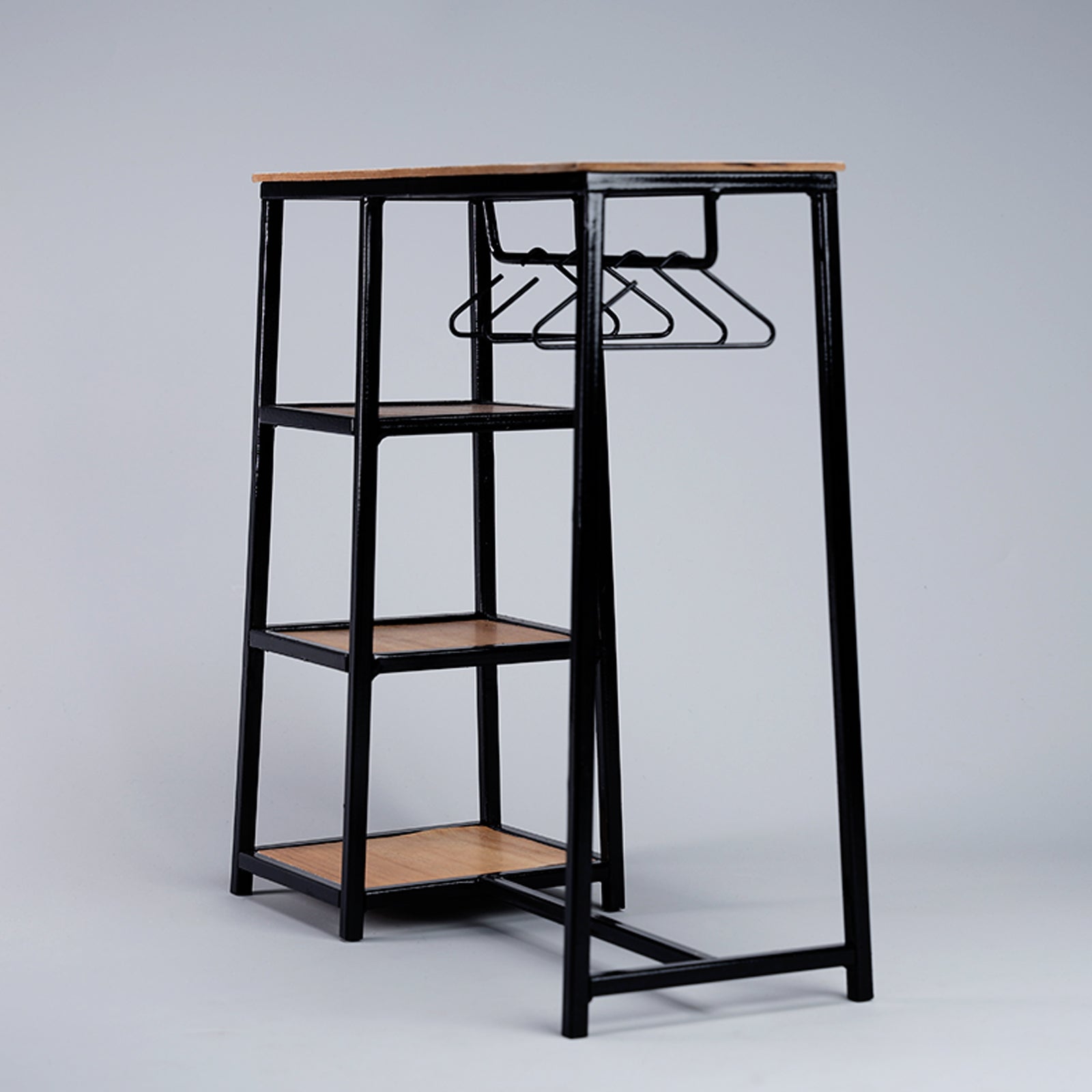 最終価格！MILLS ミルズ　3段ラック　インダクトリアル MILLS ミルズ 3段ラック インダクトリアル 最終価格！MILLS ミルズ 3段