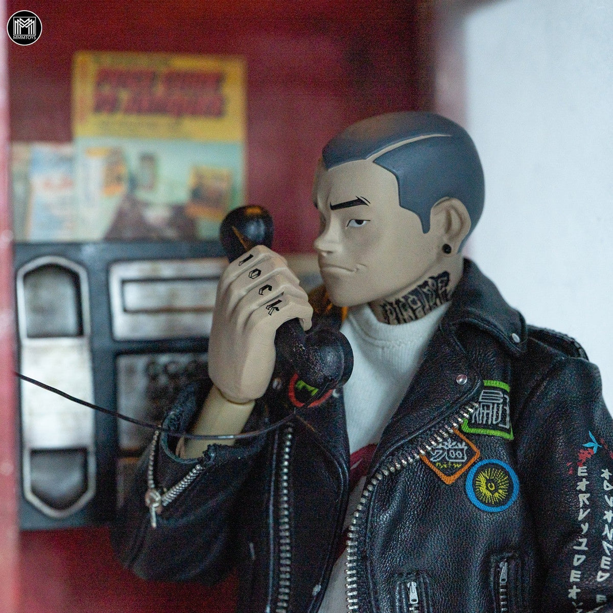 MMMTOYS M2608 1/6スケール レトロ電話ボックス ジオラマ小物