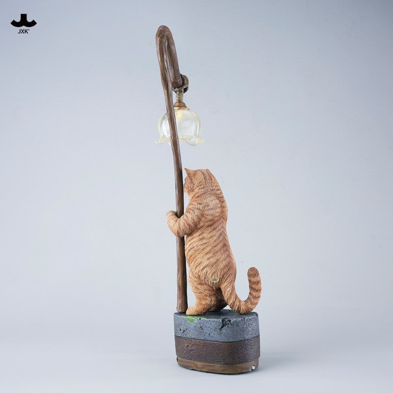 JXK342 すずらんと猫の樹脂フィギュアランプ（LEDライト付き）